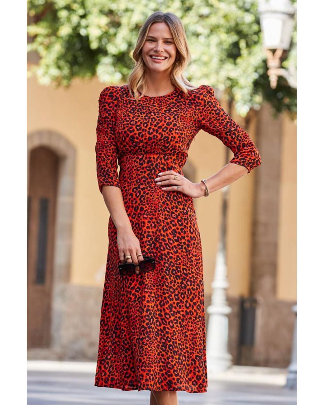 Sosandar Multicolor Print Ruched Shoulder Midi Dress