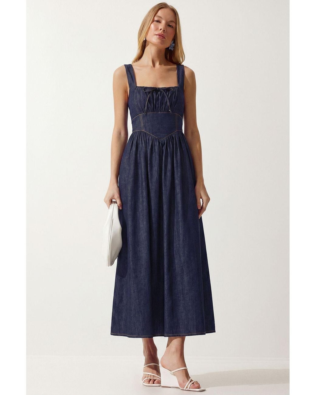 Happiness İstanbul Blue Sleeveless Cotton Denim Midi Dress