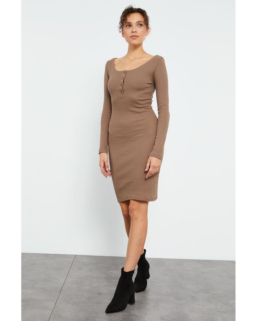 TOMMY LIFE White Bodycon Midi Dress With Crew Neck