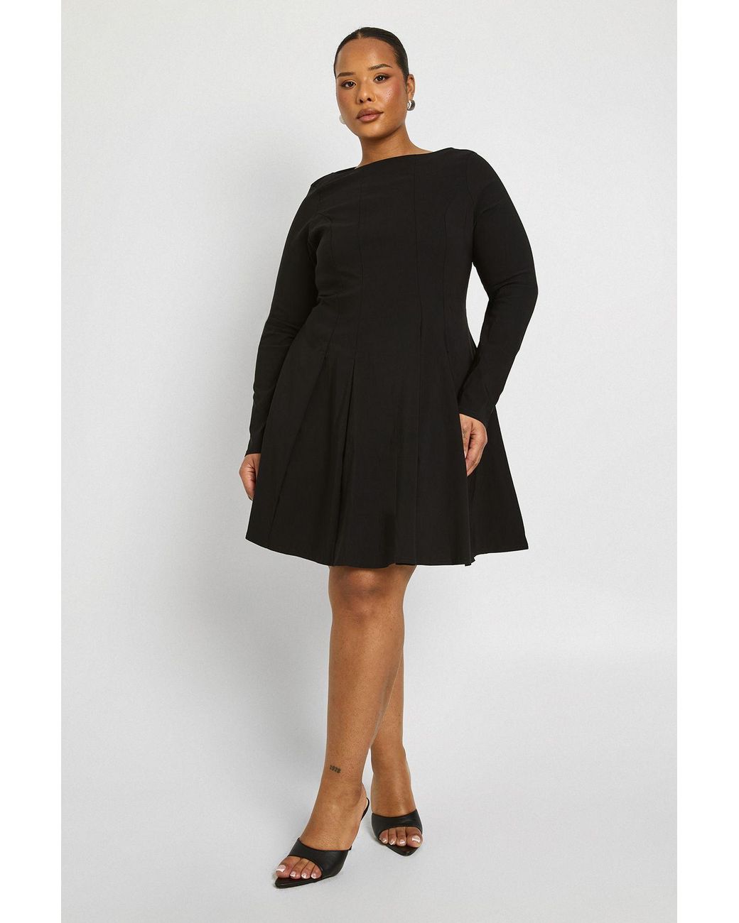 Boohoo Black Plus Bengaline Pleated Long Sleeve Skater Dress