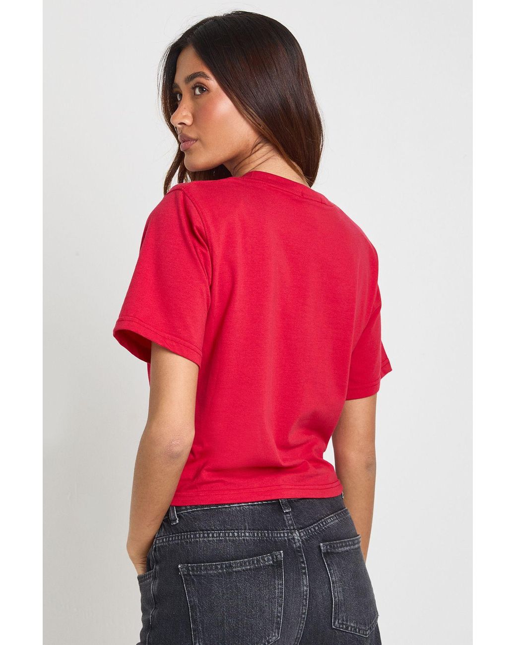 Boohoo Red Shoulder Pad Knot Hem T-Shirt