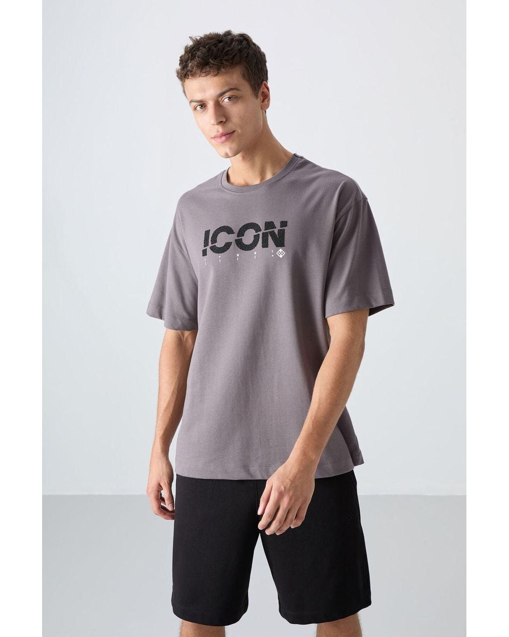 TOMMY LIFE Multicolor Oversized Logo Print Crew Neck T-Shirt for men