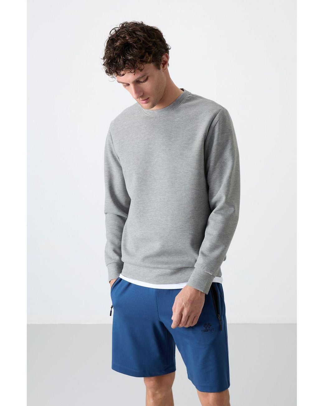 TOMMY LIFE Gray Plain Crew Neck Sweatshirt for men