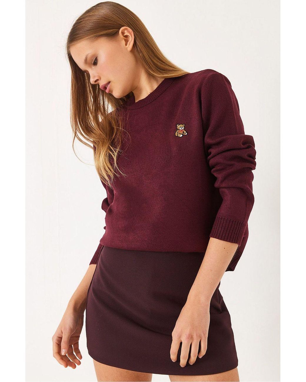 Bianco Lucci Embroidered Crew Neck Sweater