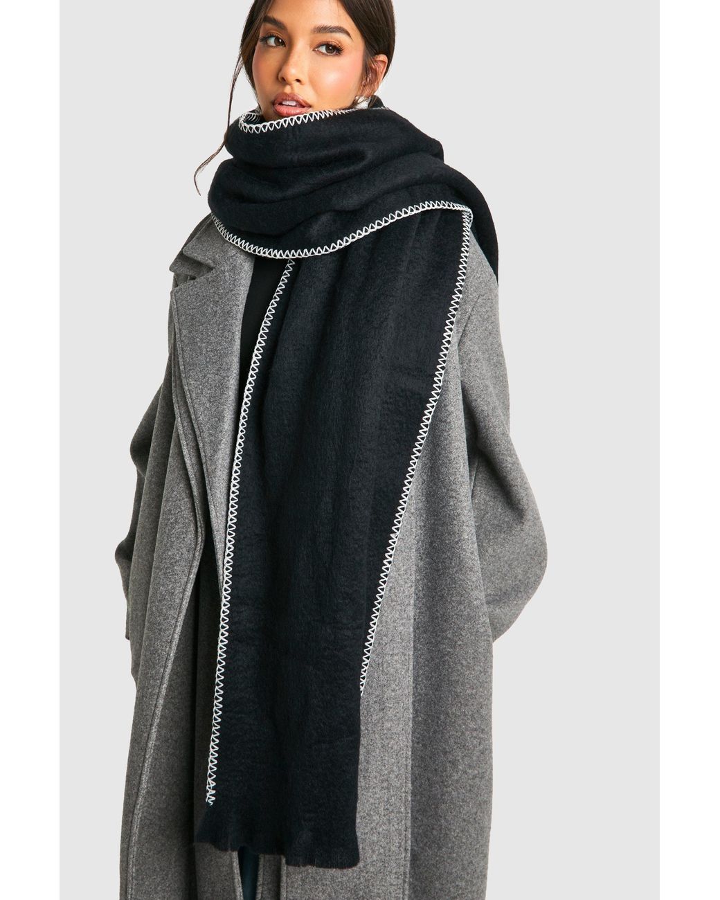 Boohoo Black Blanket Stitch Trim Knitted Scarf