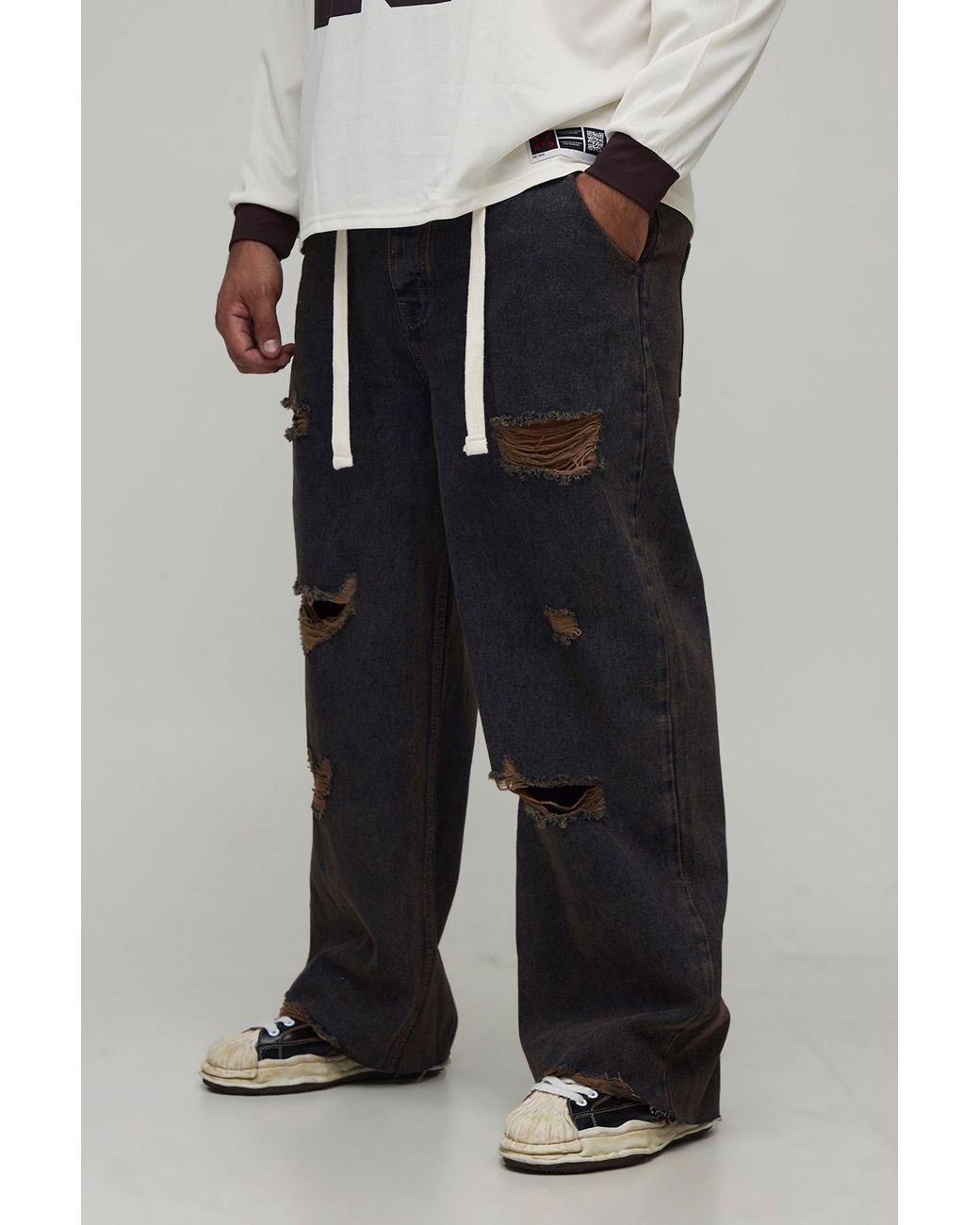BoohooMAN Black Plus Distressed Drawcord Relaxed Fit Jeans for men