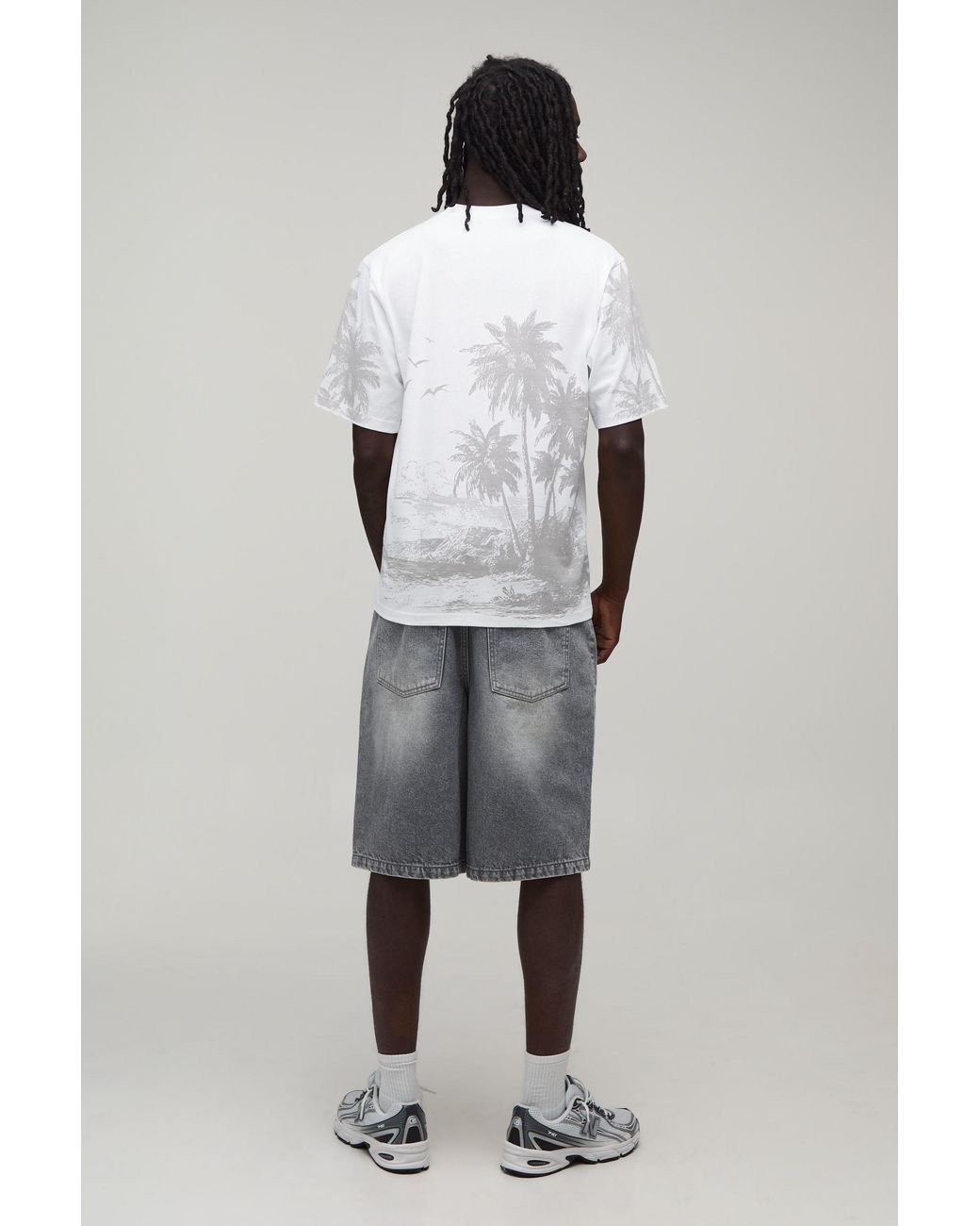 BoohooMAN Gray Regular Palm Print T-Shirt for men