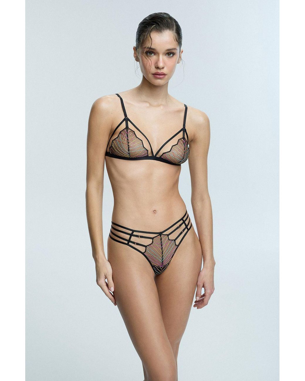 Penti Natural Embroidered Lace Bralette