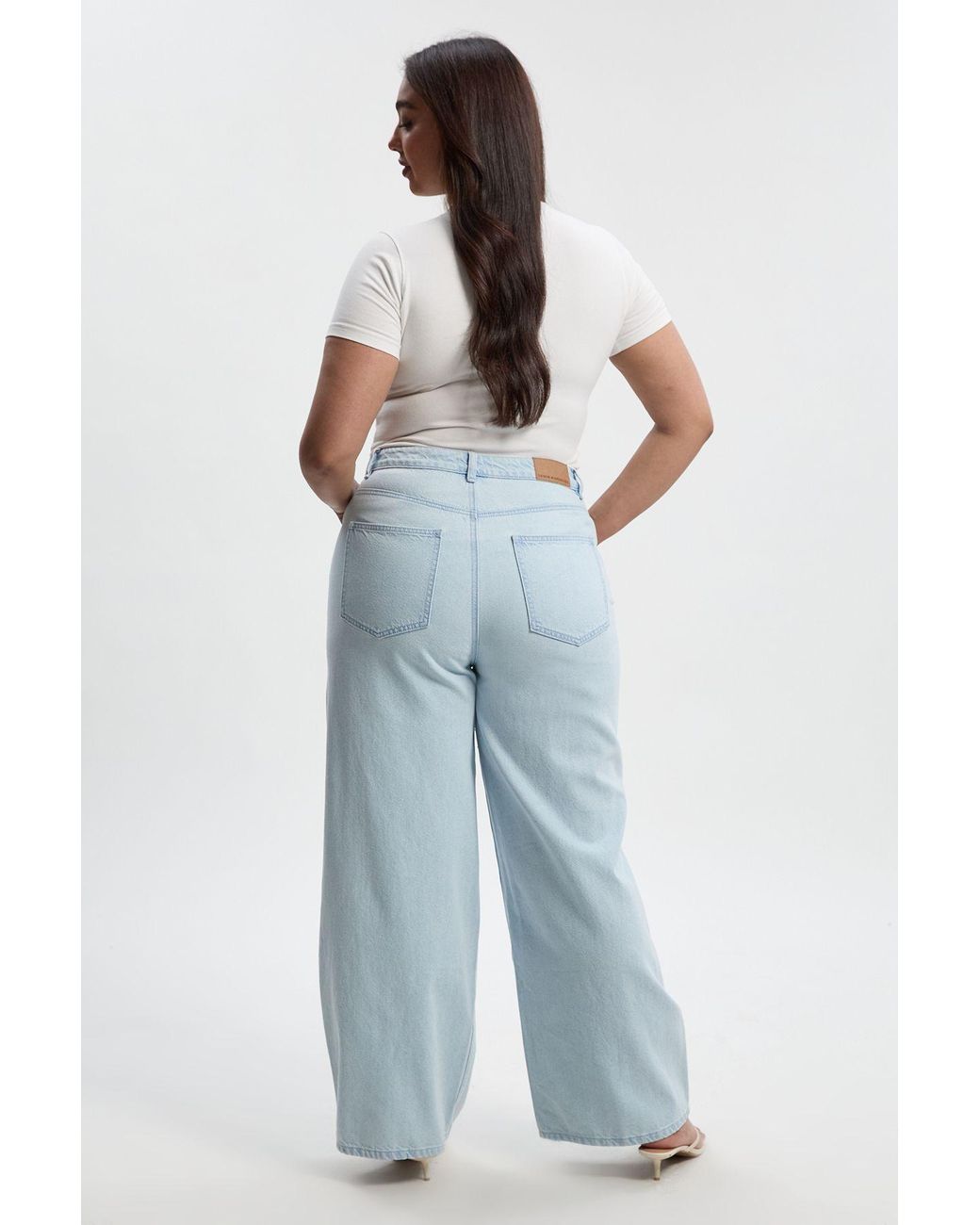 Boohoo Blue Plus Embellished High Waist Straight Leg Jean