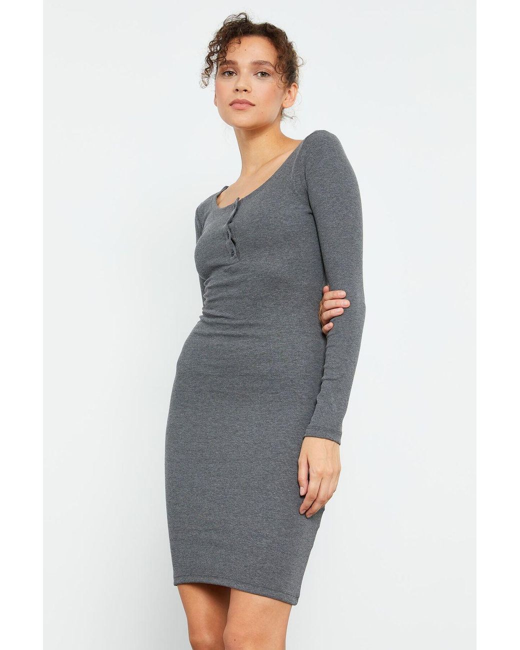 TOMMY LIFE White Bodycon Midi Dress With Crew Neck