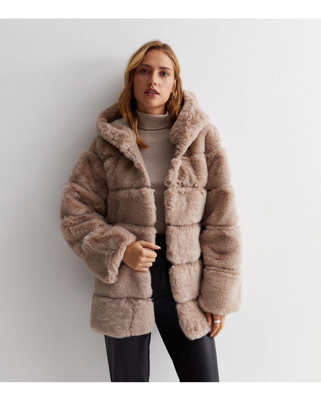 Gini London Natural Horizontal Cut Fur Hooded Jacket