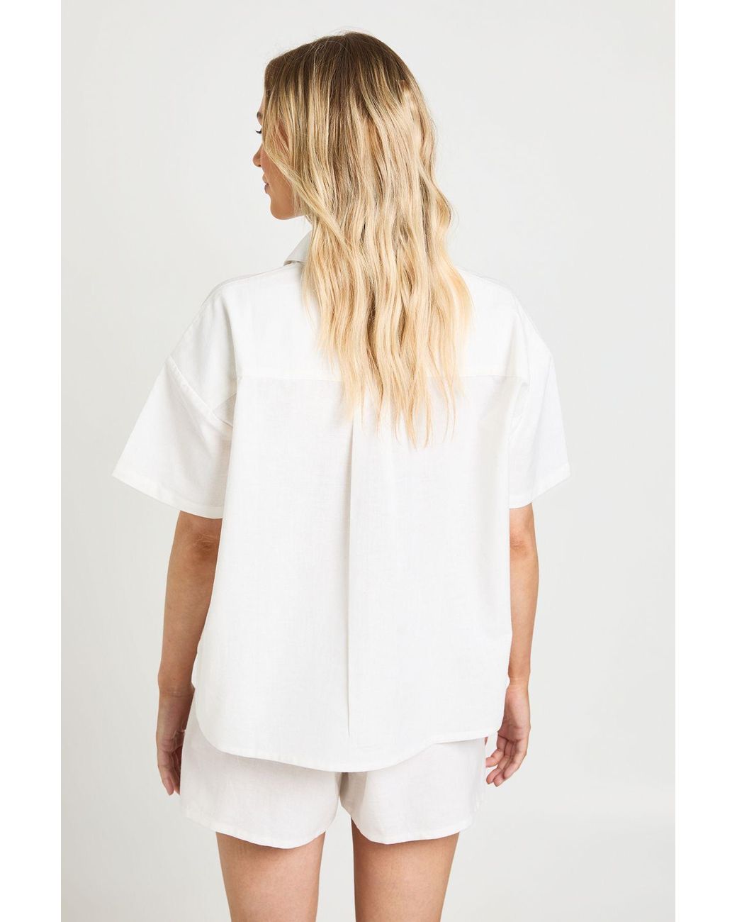 Boohoo White Petite Linen Look Boxy Short Sleeve Shirt & Co-Ord