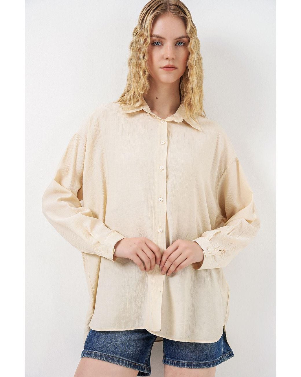 Bigdart Natural Oversized Long-Sleeve Button-Up Shirt