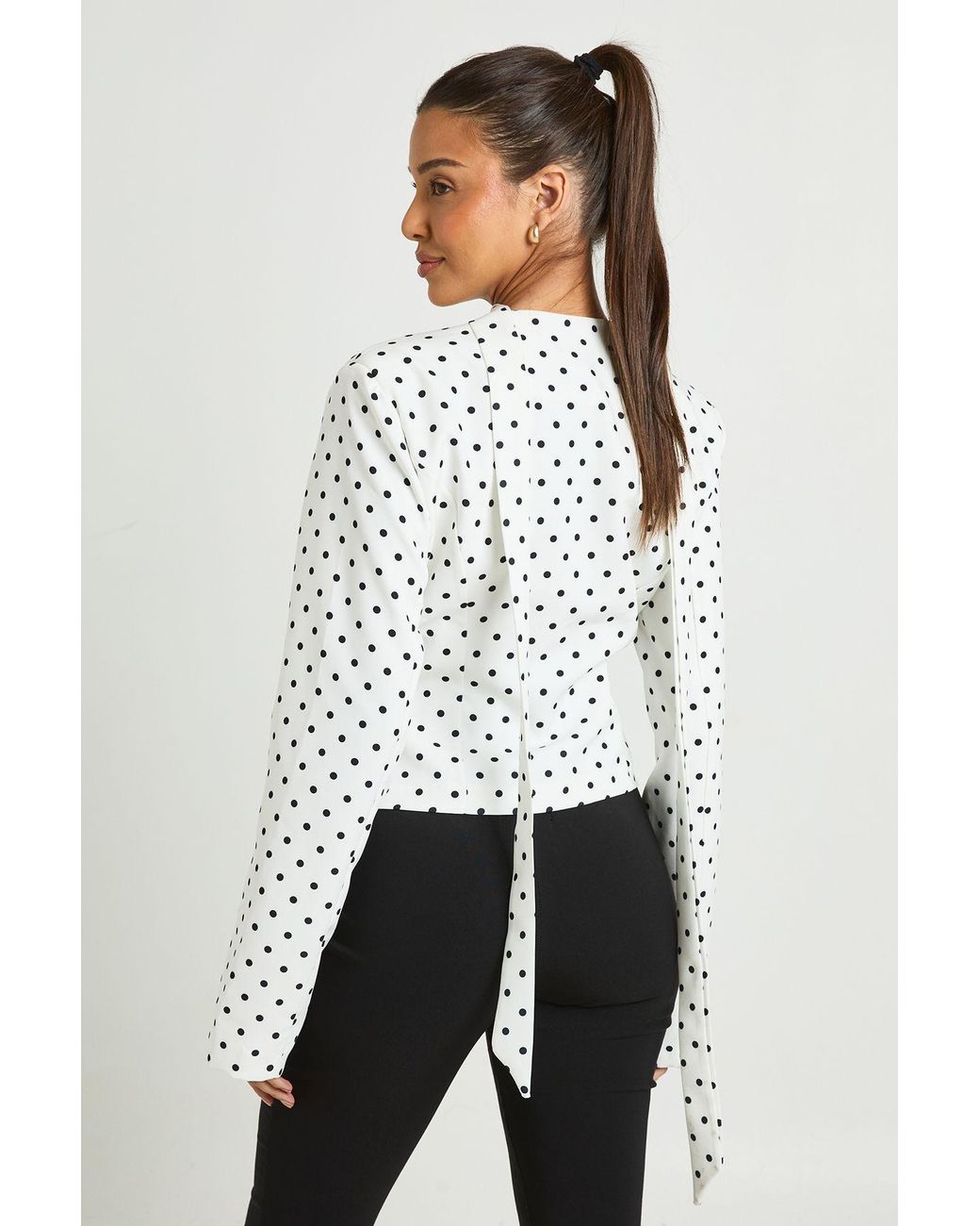 Boohoo White Polka Dot Scarf Detail Fitted Blazer
