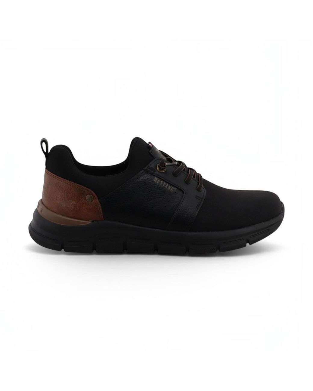 Mustang Black Lightweight Lace-Up Trainers Shoes for men