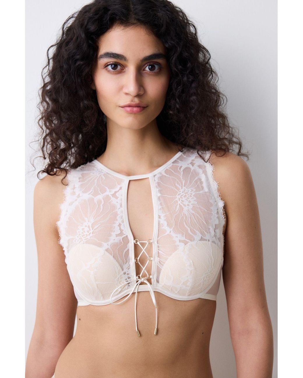 Penti Natural Floral Lace Bra With Tie Closure