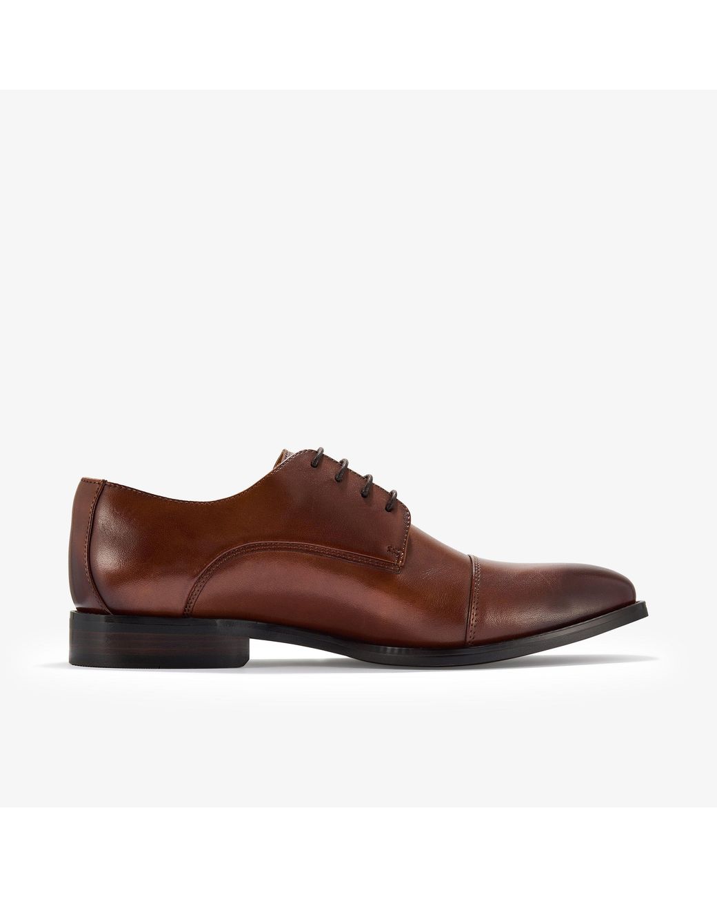 Clarks Brown Banstead Cap Tan Leather Shoes for men