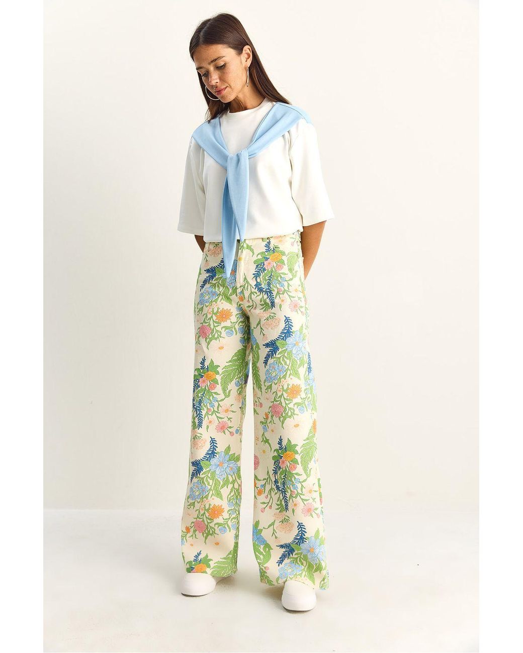 Bianco Lucci White High Waist Paisley Print Straight Leg Denim Pants