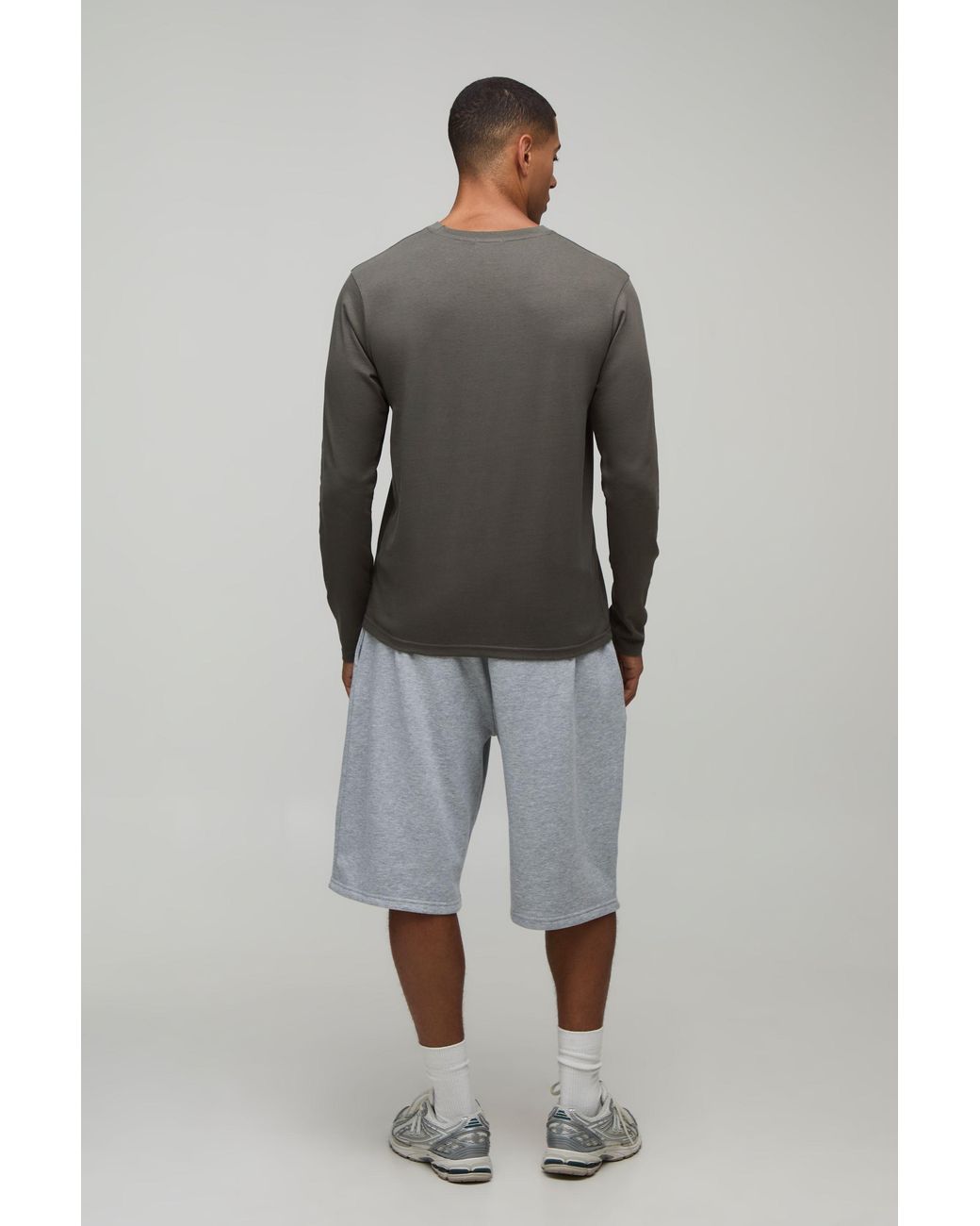 BoohooMAN Gray Essential Regular Fit Long Sleeve T-Shirt for men