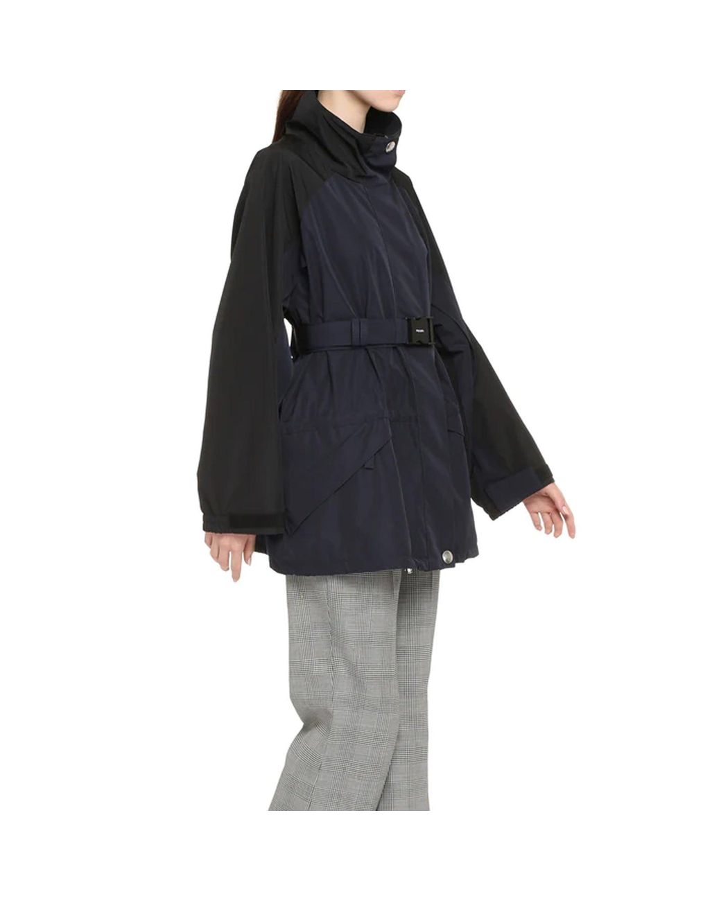 Prada Wind Breakher Jacket in het Blue