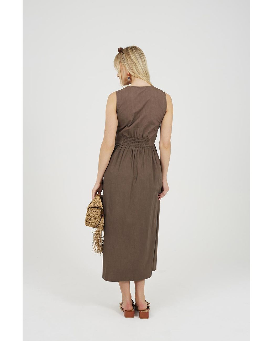 Brave Soul Natural Sleeveless V-Neck Button Down Midi Dress