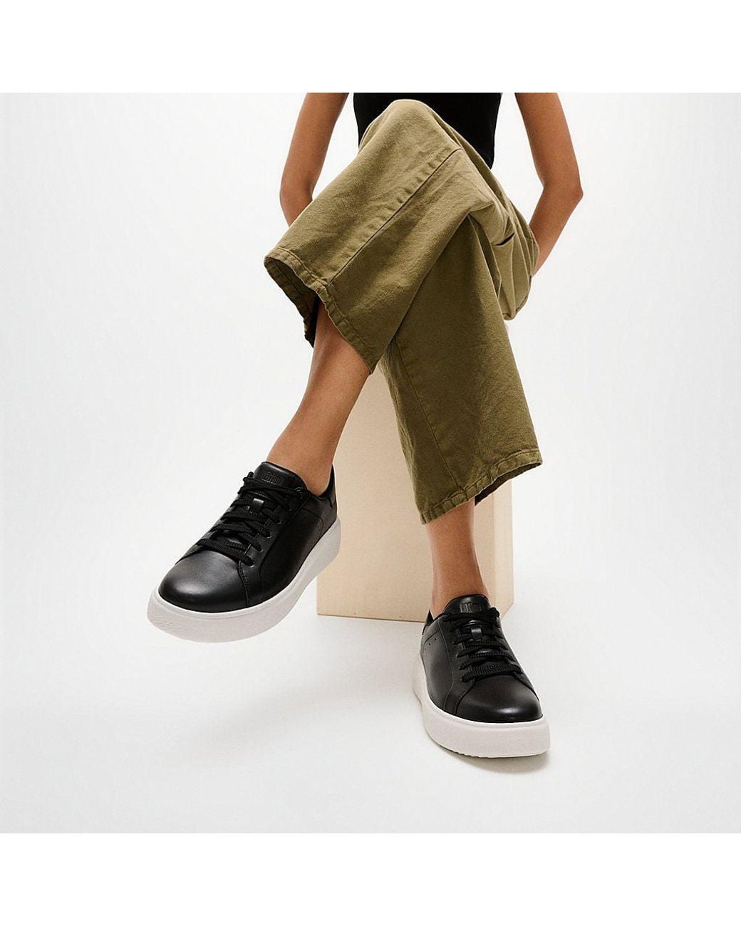 Fitflop Black Rtg Leather Lace Up Casual Trainers