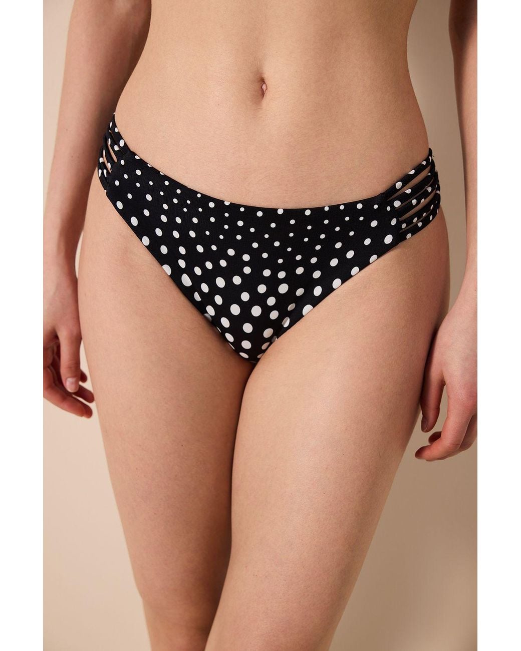 Penti Black Mid-Waist Polka Dot Cut-Out Bikini Bottoms