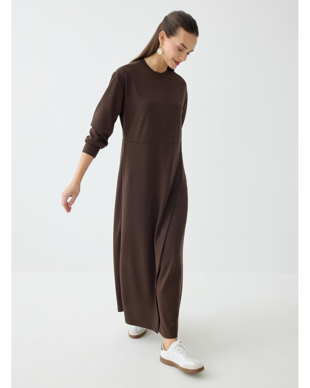 Refka Modest Dress in het Brown