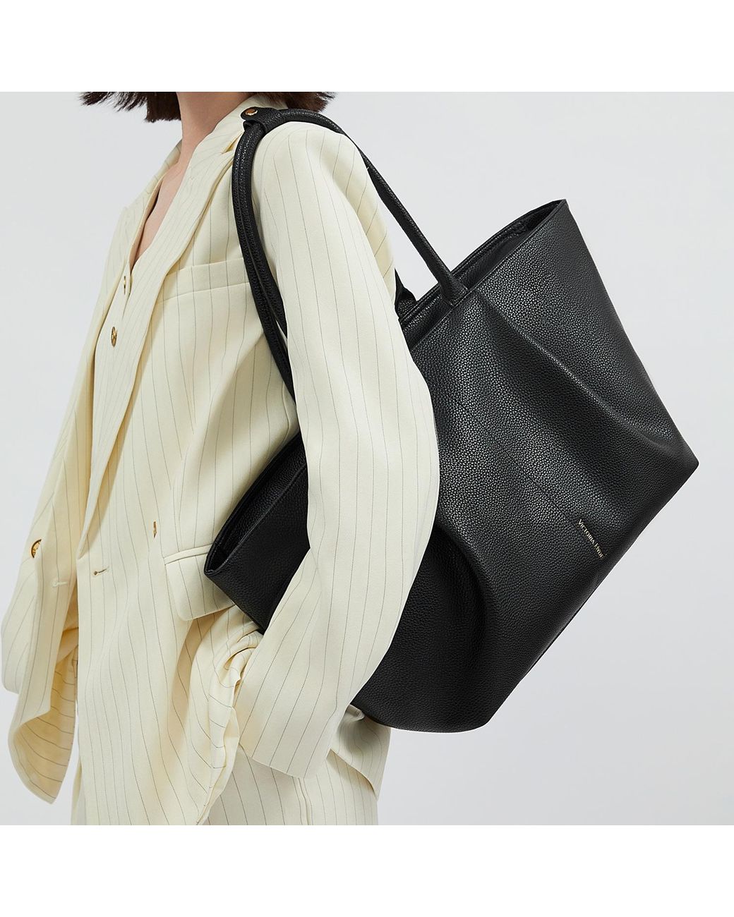 Victoria Hyde London Black Business & Laptop Handbag Ada