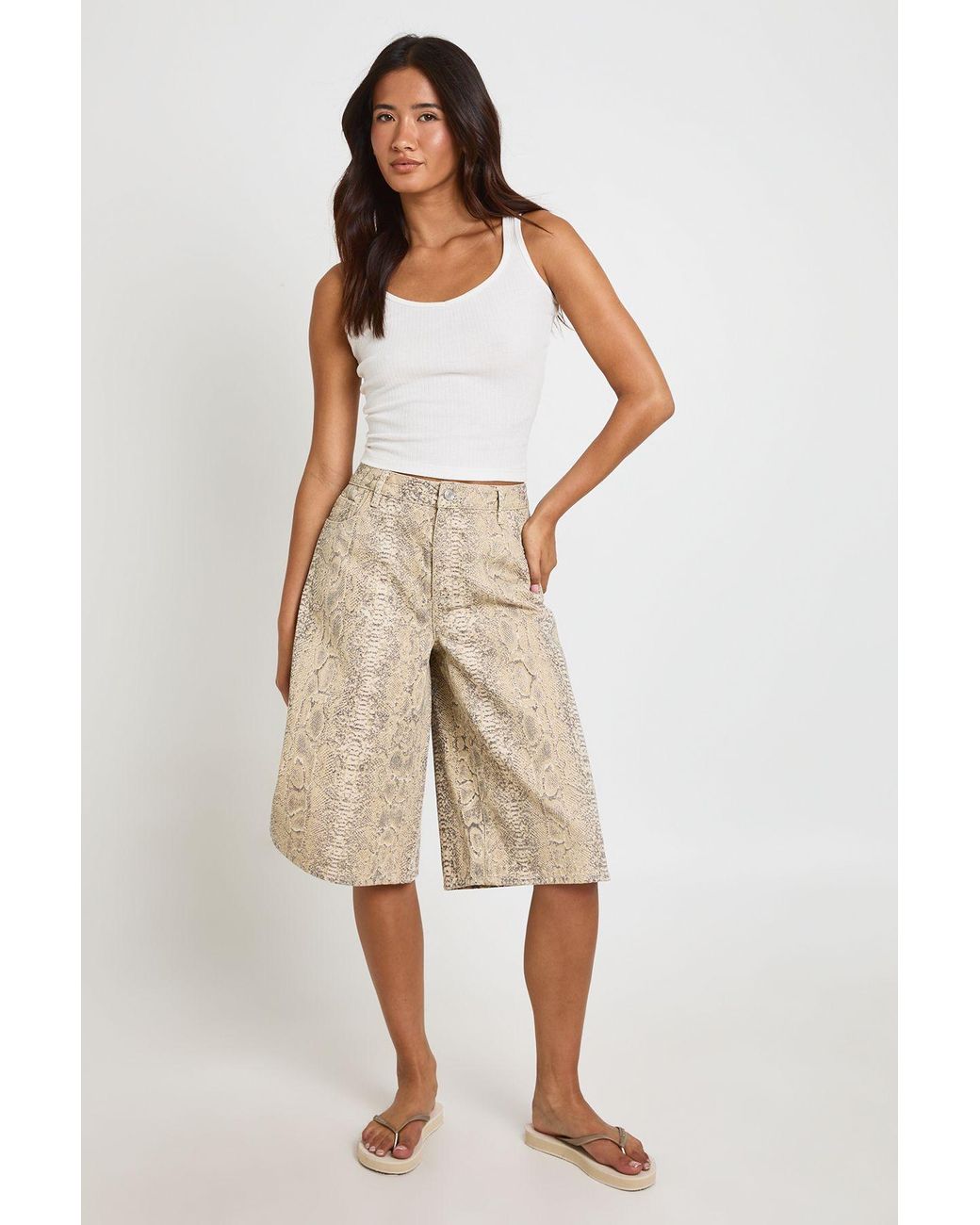 Boohoo Natural Snake Print Longline Mid Rise Denim Jort