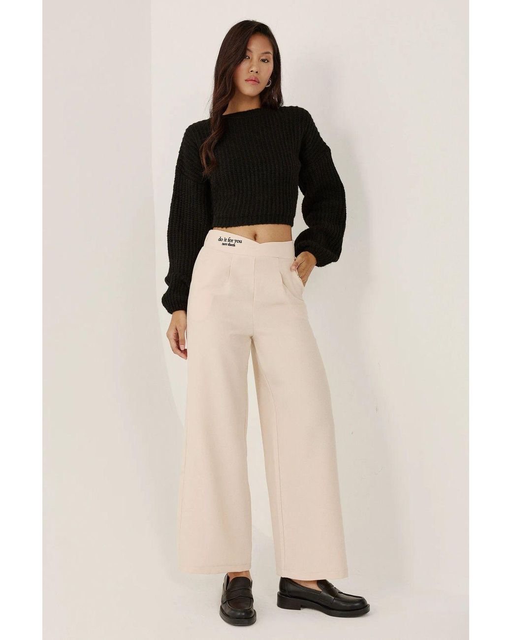 Hiccup Natural Waist Detailed Straight Leg Pants