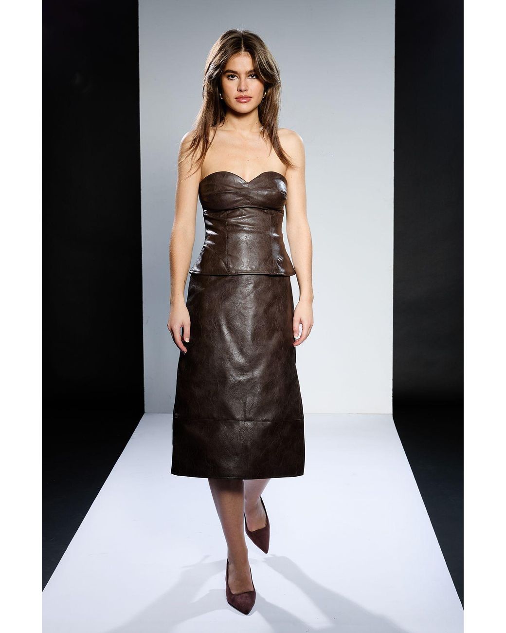 lulus dress Lulus’ Secret to Keeping Customers Happy for 25 Years Size:AU 14 | US 10 james Black dress socks 3-pack
