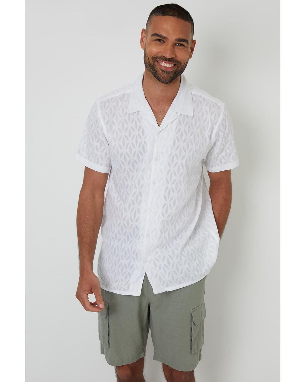 Threadbare White Cotton Pluck Textured Short Sleeve Shirt for men