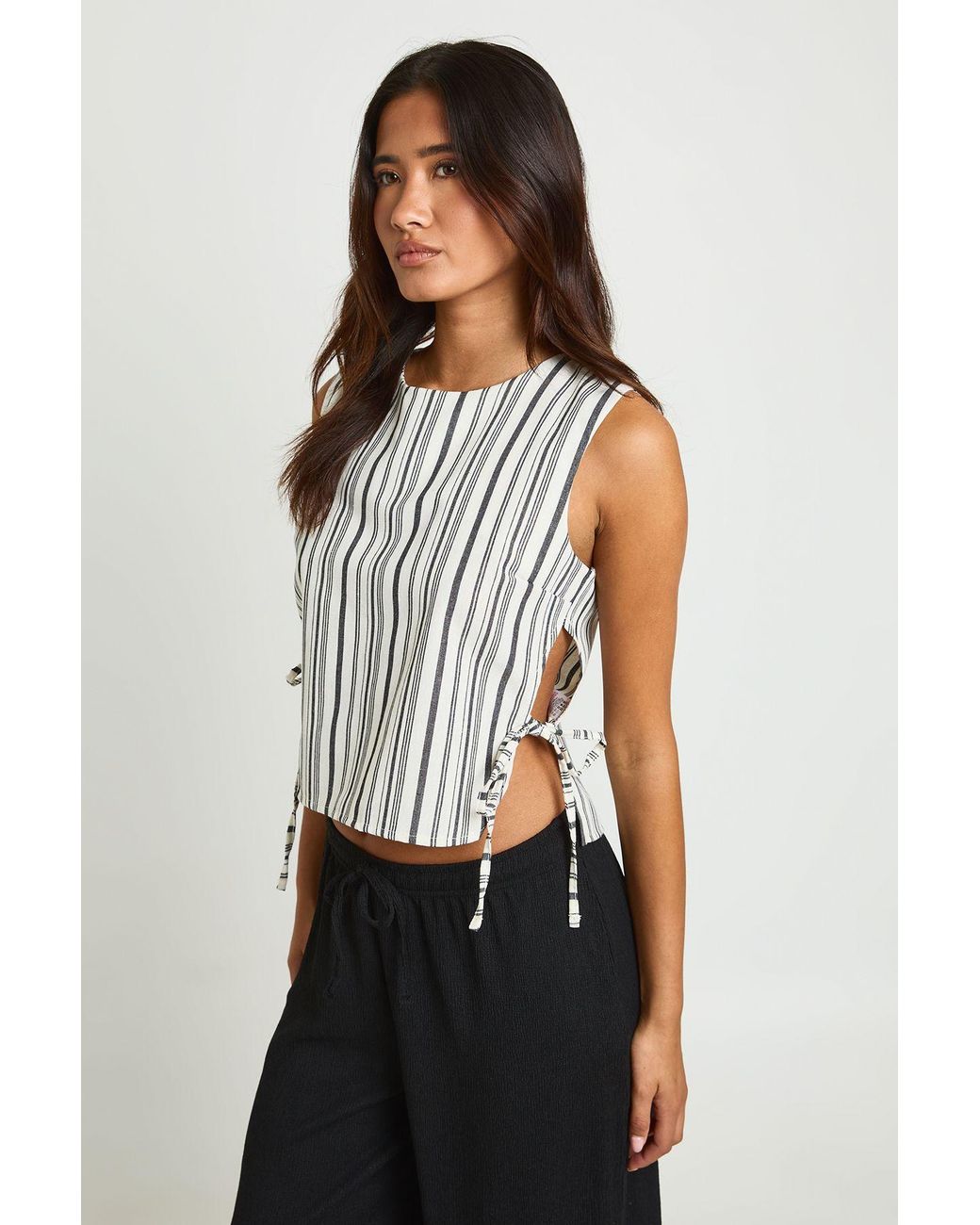 Boohoo White Stripe Linen Look Boxy Top