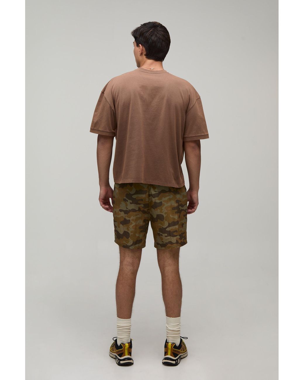 BoohooMAN Green Relaxed Camo Mid Length Ripstop Short for men