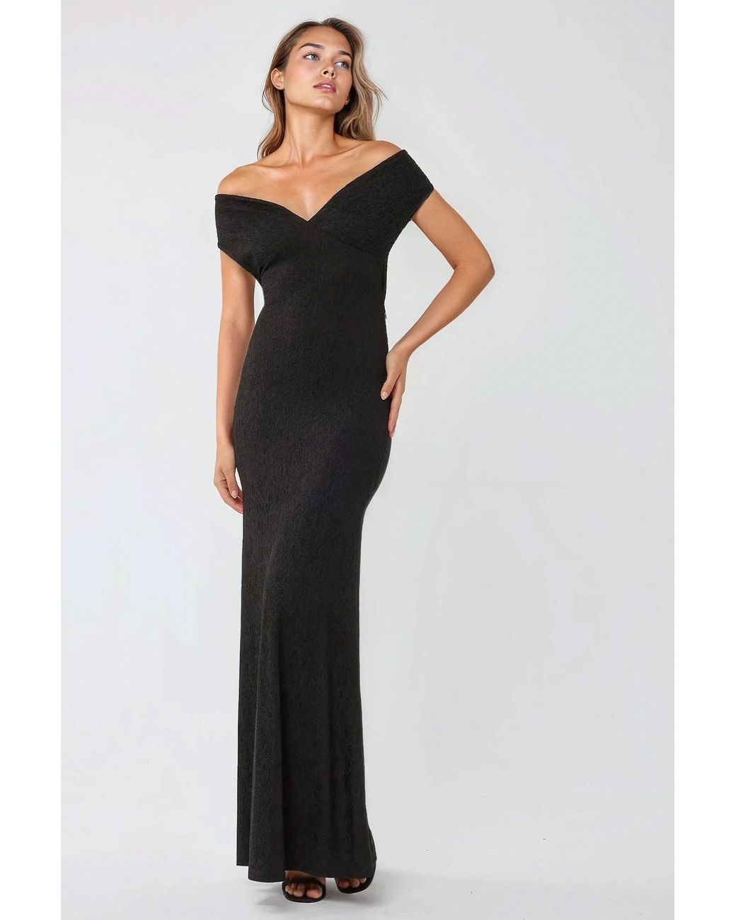 Hiccup Black Maxi Dress With Heart Collar
