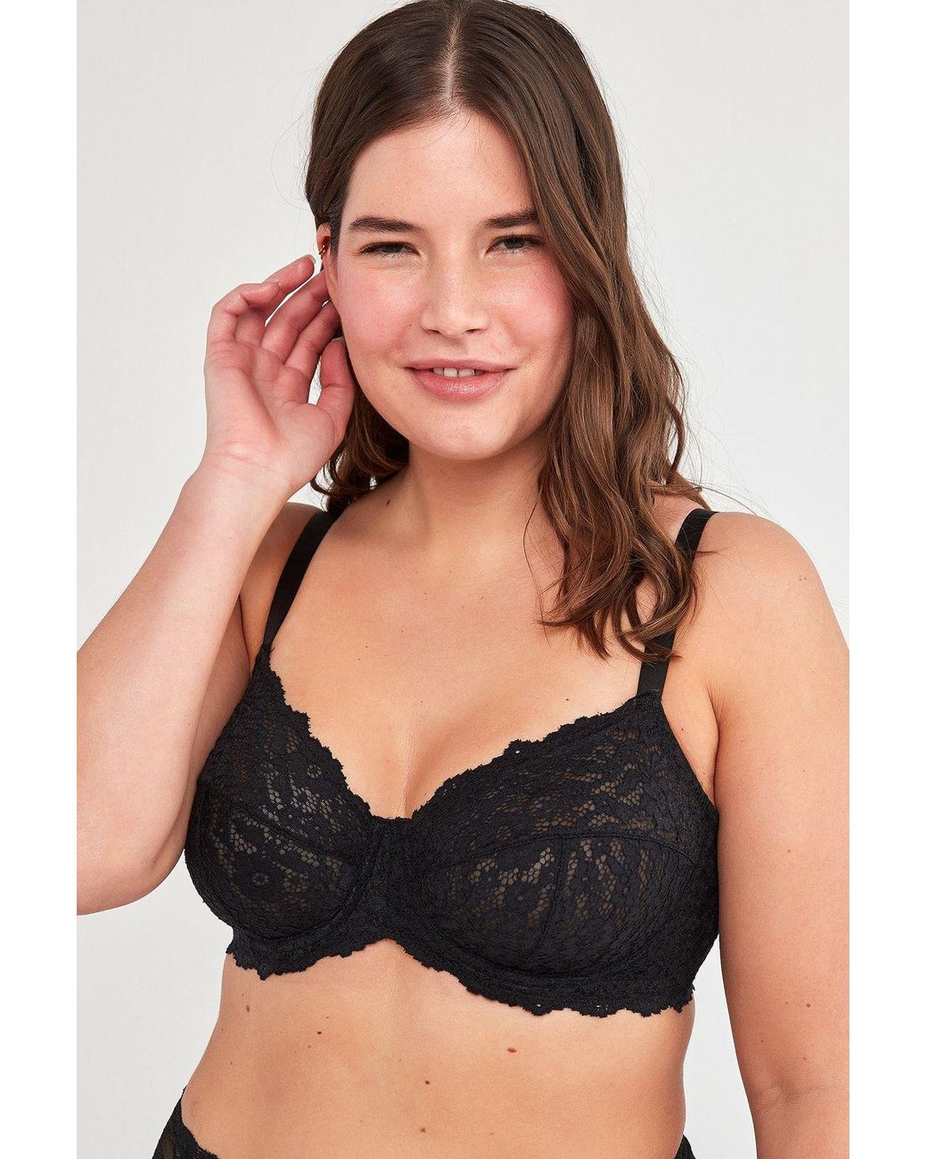 Penti Black Lace Underwired Bra