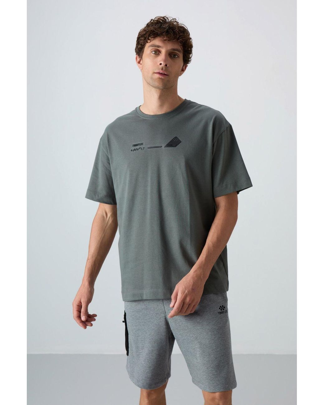 TOMMY LIFE Multicolor Oversized Cotton- Crew Neck T-Shirt for men