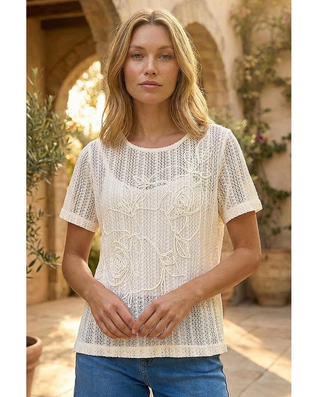 Roman White Textured Floral Line Stretch Top