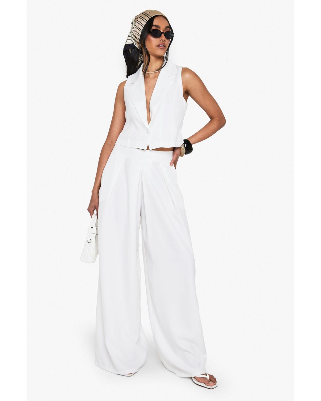 Boohoo White Linen Look Pleat Front Wide Leg Tailored Trousers