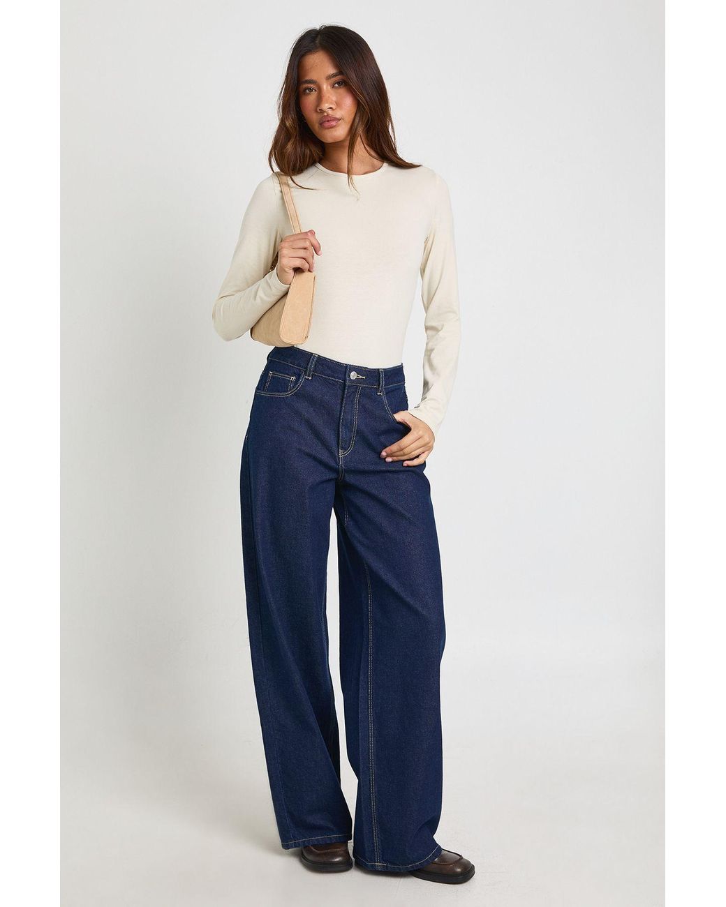 Boohoo White Basic Long Sleeve Crew Neck Bodysuit