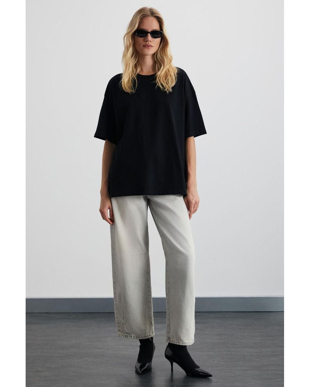 Grimelange Black Oversized Crew Neck T-Shirt