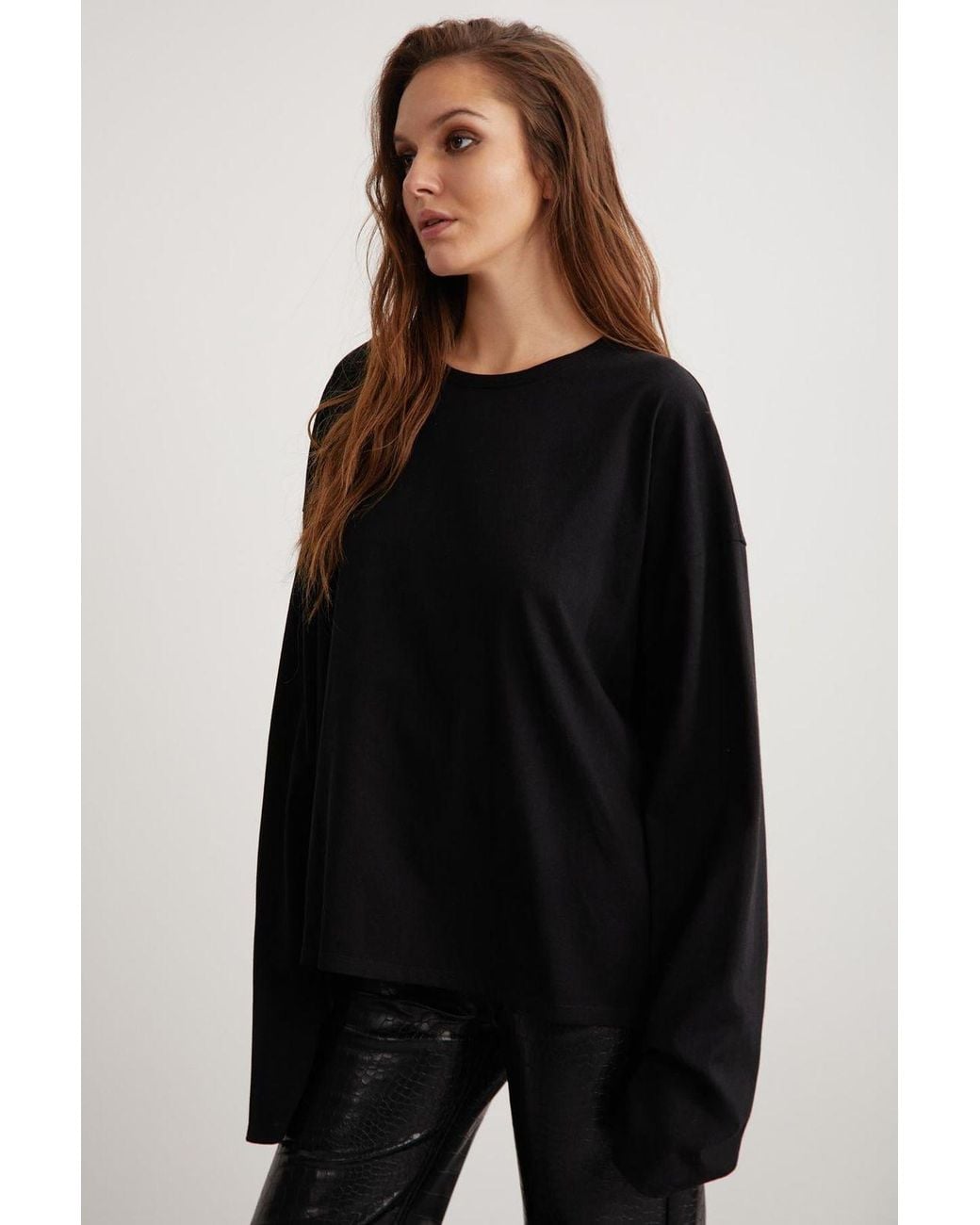 Grimelange Black Oversized Crew Neck T-Shirt