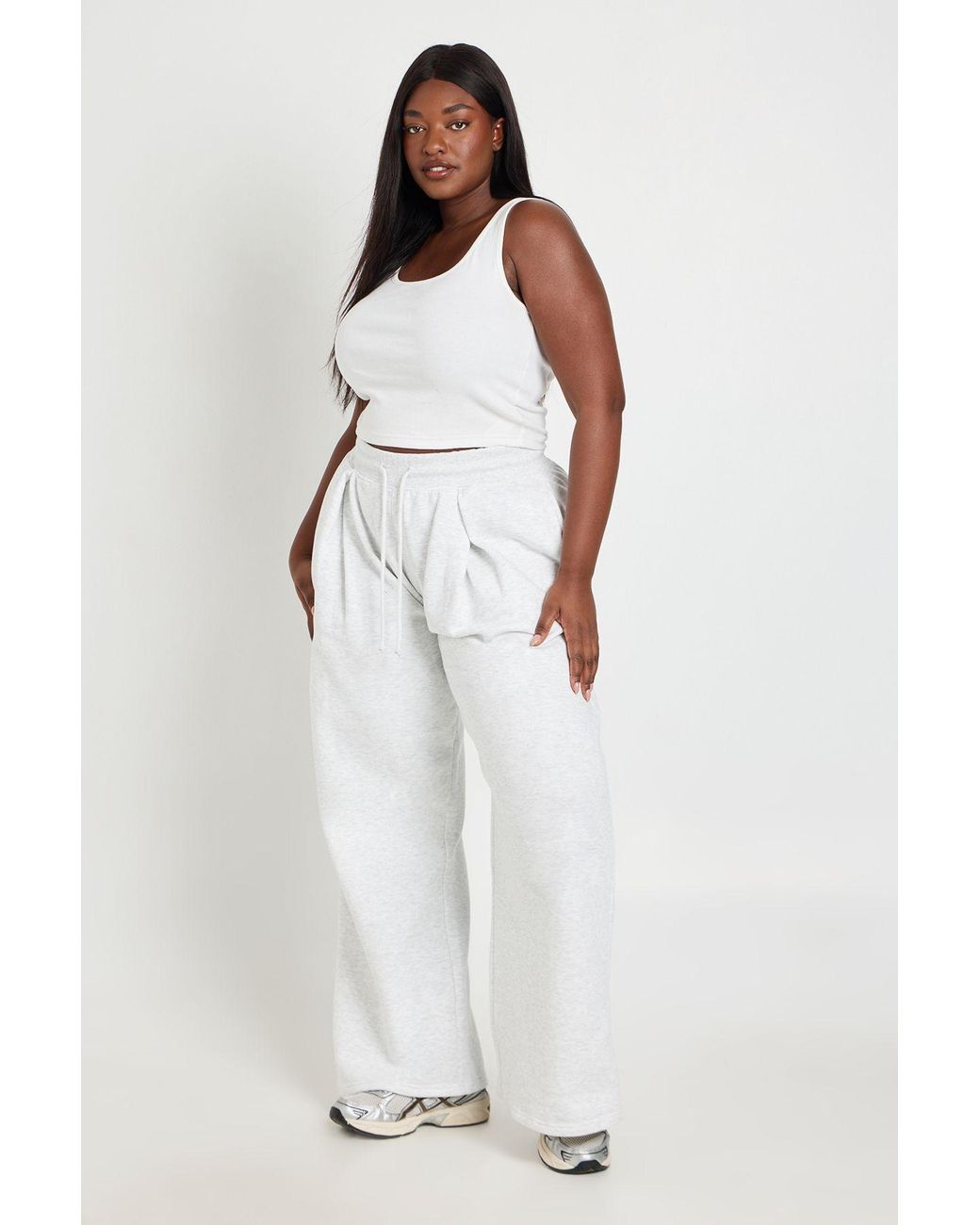 Boohoo White Plus Pintuck Wide Leg Jogger