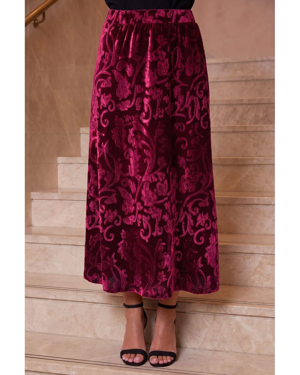 Roman Red Patterned Velvet Skirt