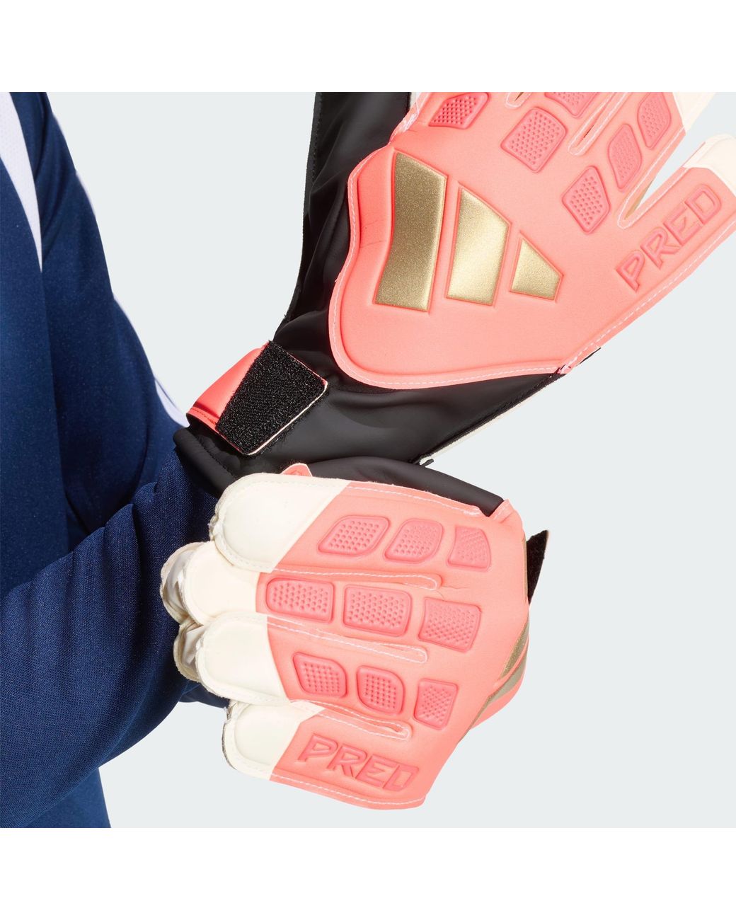 Adidas Originals Pink Predator Training Goalkeeper Glove