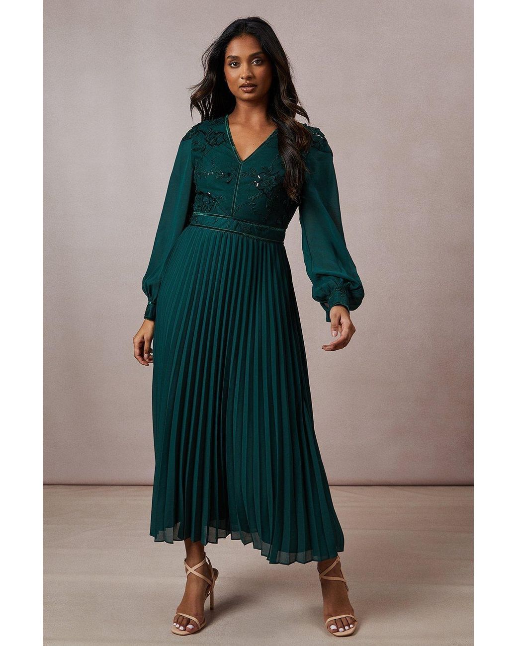 Oasis Occasion Floral Organza Pleated Midi Dress in Green | Lyst UK