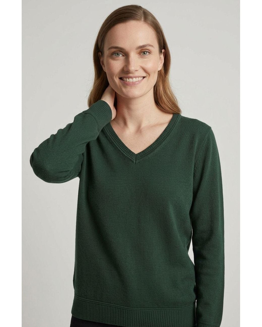 Izabel London Green Slim Fit V-Neck Lightweight Jumper