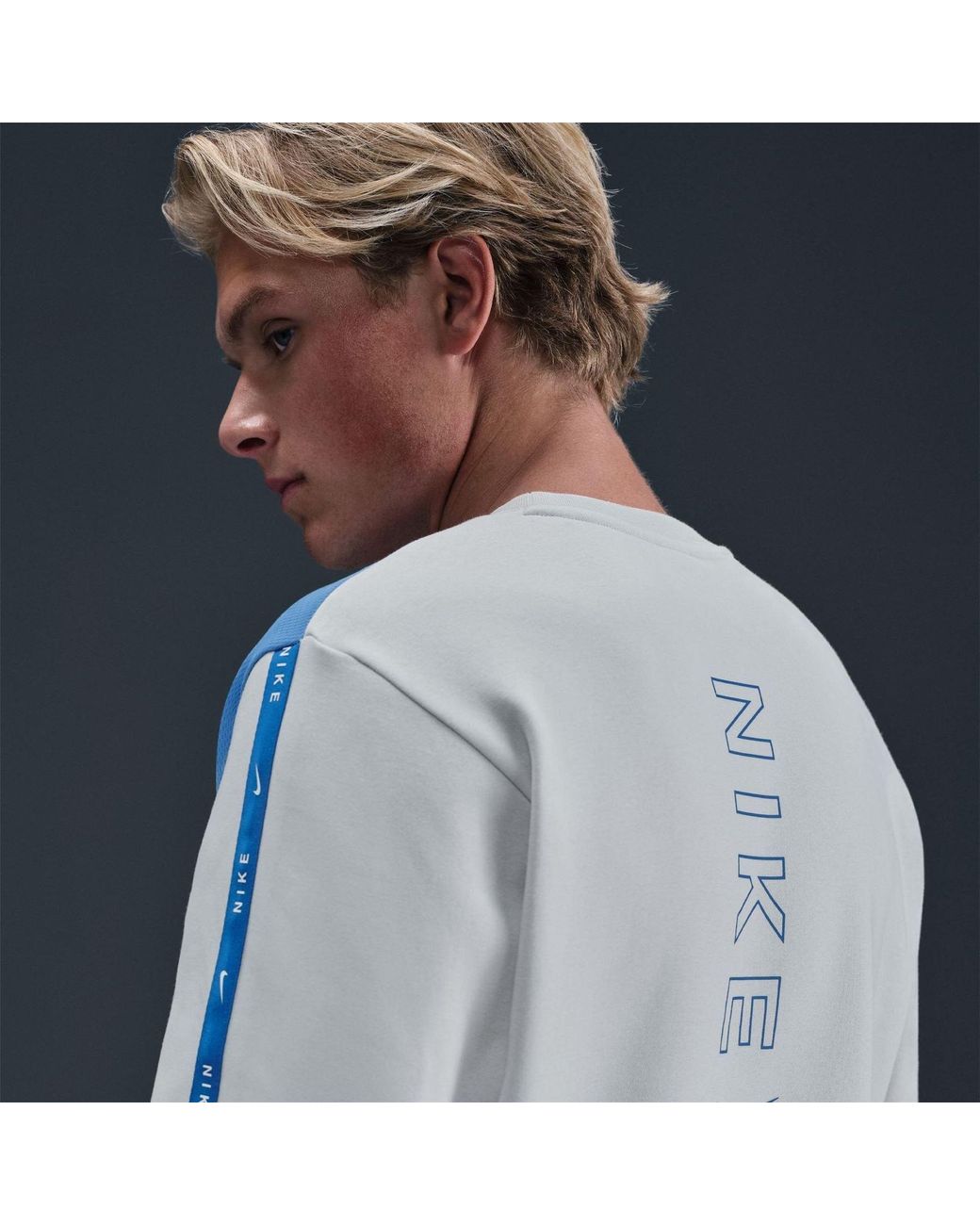 Nike Blue Crew Neck Ribbed Collar Long Sleeve Raglan Sweatshirt for men
