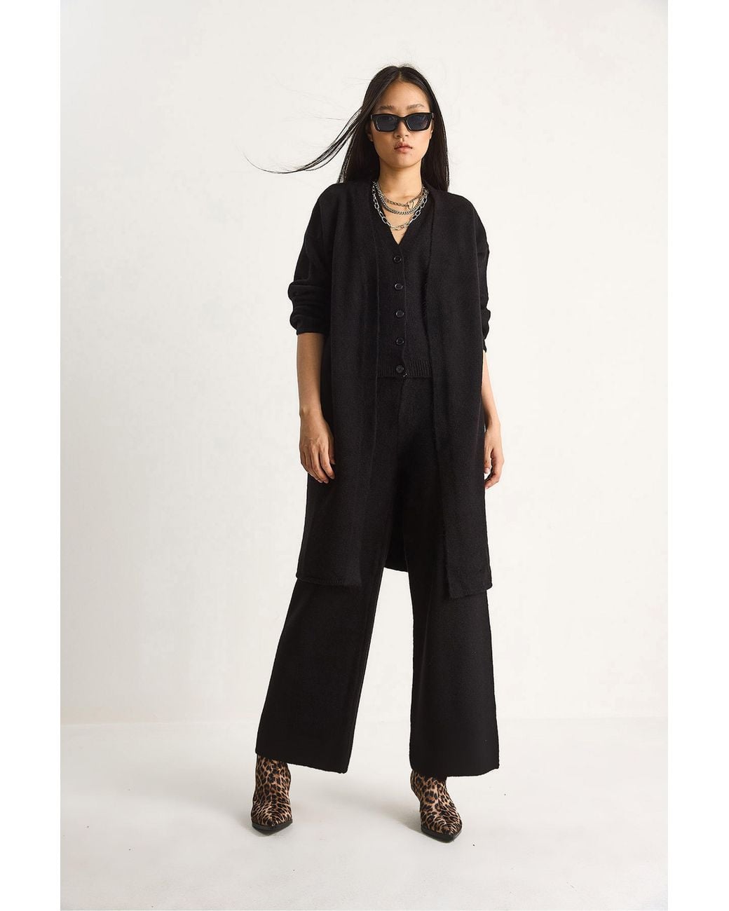Bianco Lucci Black Knit Cardigan-Vest-Pants Three-Piece Coord Set